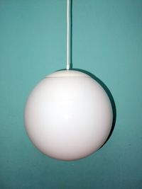 Colgante con sustento blanco - gota de cera